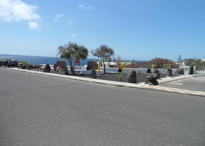 Luna Nudist Place * Charco del Palo