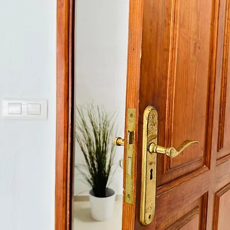 Luna Nudist Place Apartment