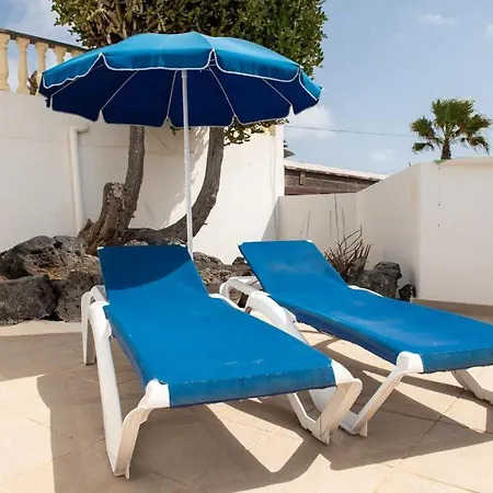 Luna Nudist Place チャルコ・デル・パロ