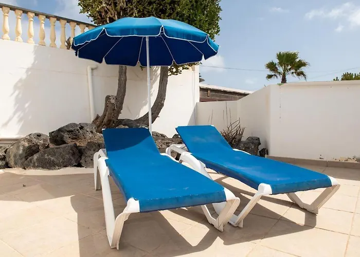 Luna Nudist Place Charco del Palo